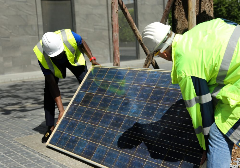 maintenance-engineer-solar-energy-systems-engineer-perform-analysis-solar-panels-1.jpg maintenance-engineer-solar-energy-systems-engineer-perform-analysis-solar-panels-1.jpg